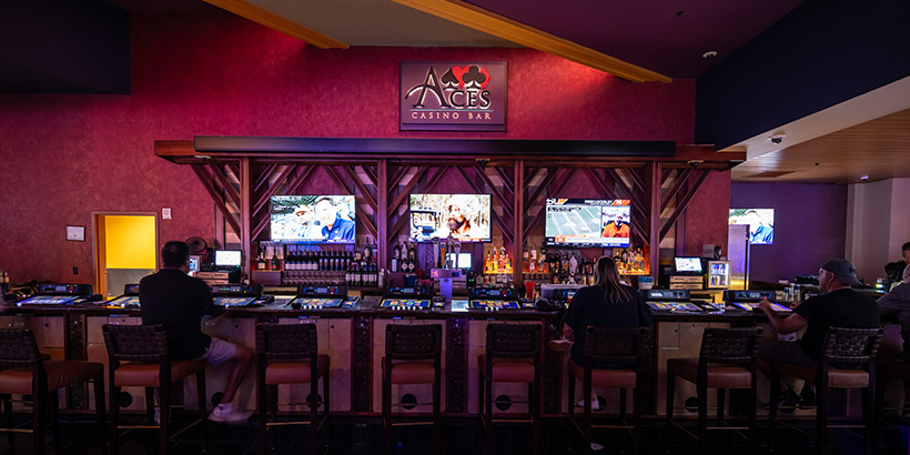 Aces Casino Bar
